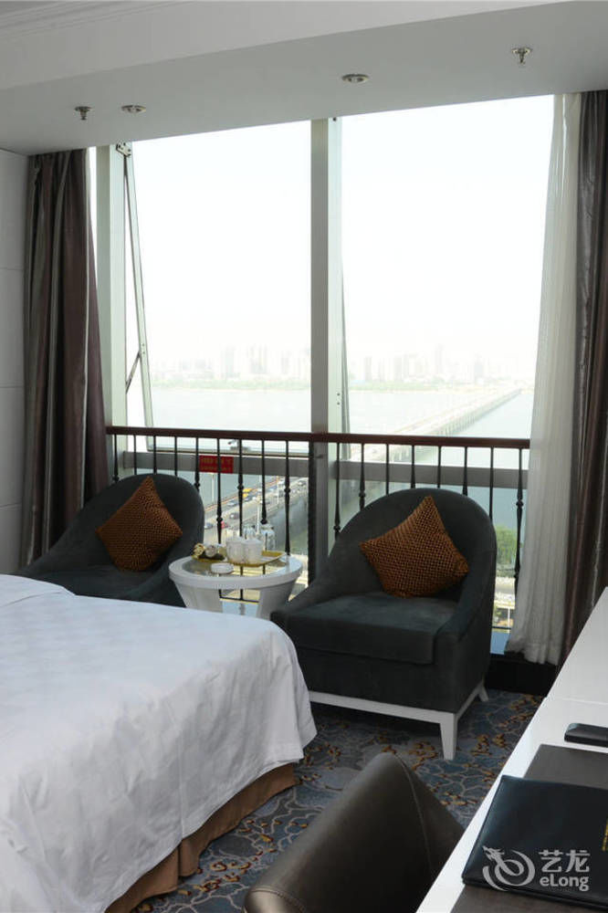Yijing Holiday Hotel Yimeng Road Linyi  Exterior foto